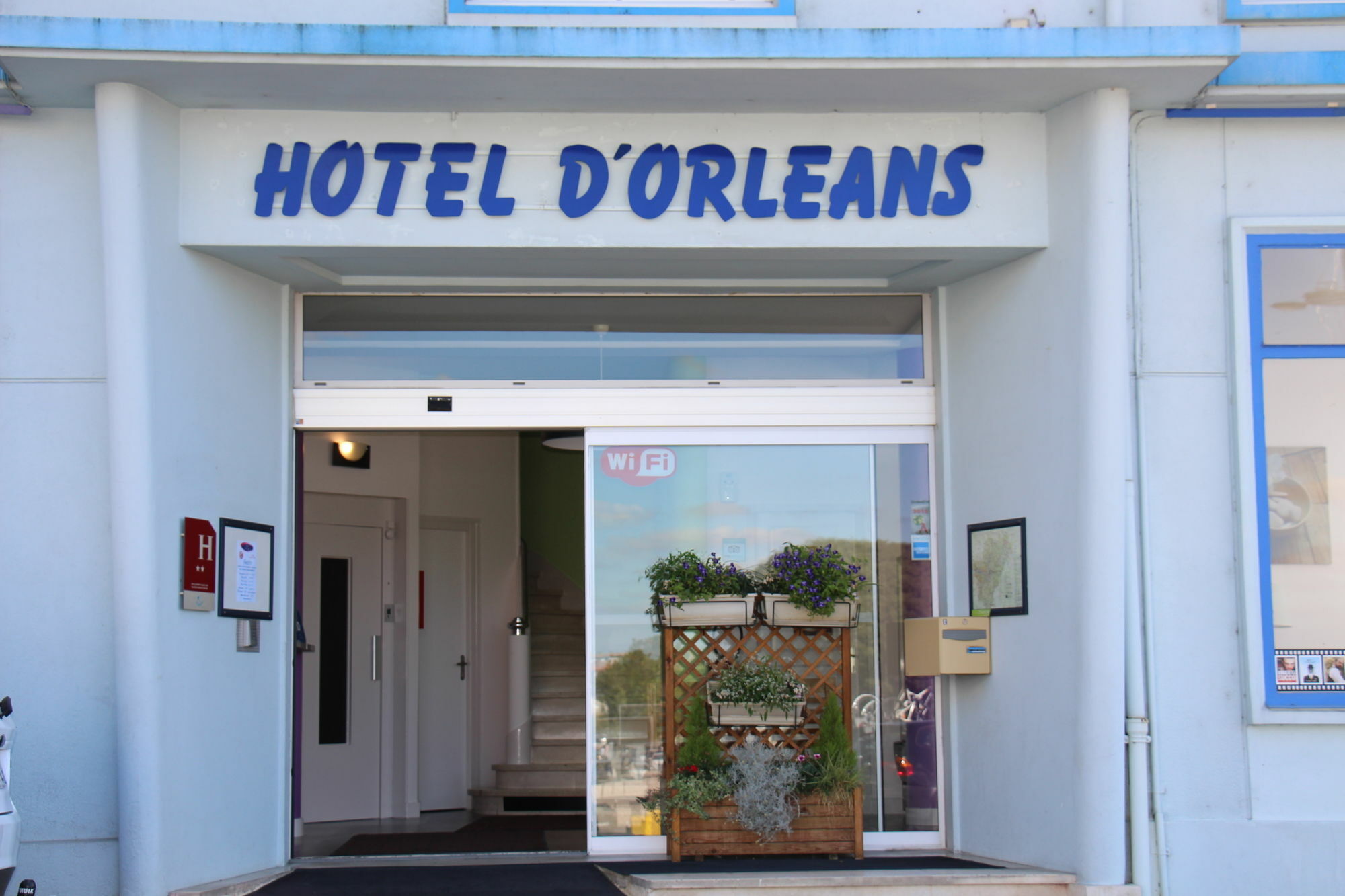 Hotel D'Orleans Angoulême Exterior foto